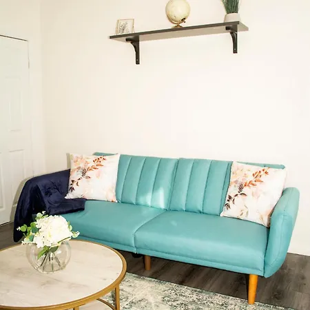 Apartment Comfortable 3 Bed House *