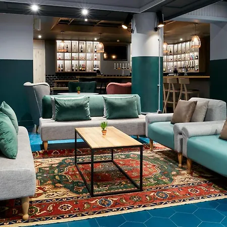 Hotel Leonardo - Formerly Jurys 4*