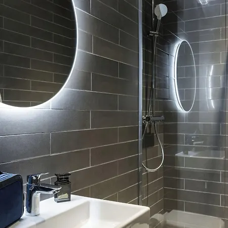 Hotel Ibis Centre Princess Street 3*