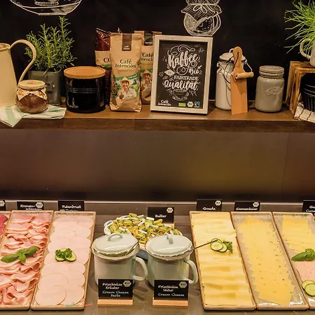 One Manchester-piccadilly Отель