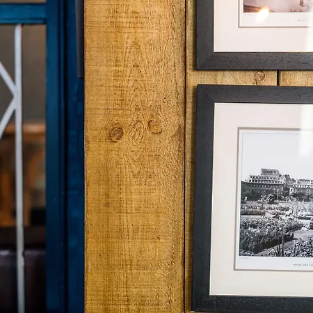 Mitre Centre 3* מנצ'סטר