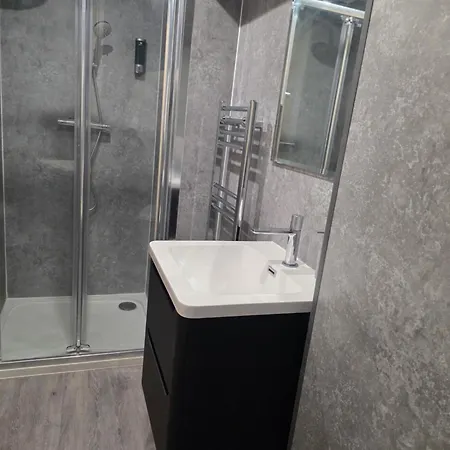 Metrostay 4*