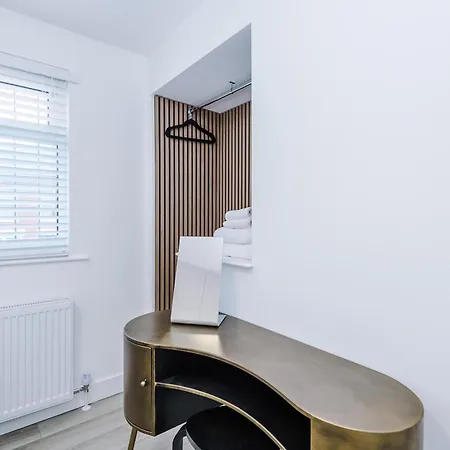 Minutes To The Coop Live Arena & Etihad Stadium - Free Parking With Ev Charger מנצ'סטר