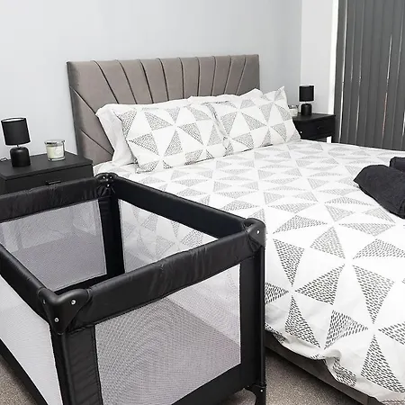 Stunning 2-bed Retreat - Ao Arena & Victoria Stn Διαμέρισμα