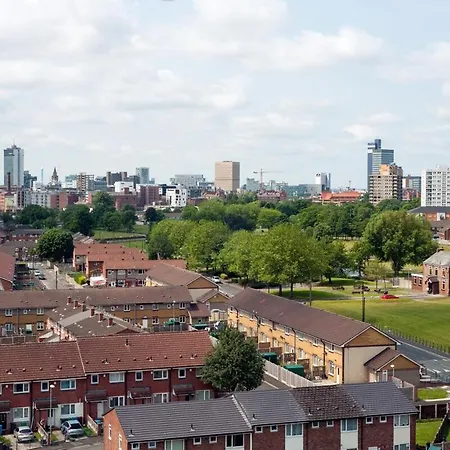 Away From דירה *