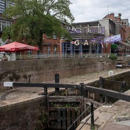 Superhost In Heart Of Mcr Centre *