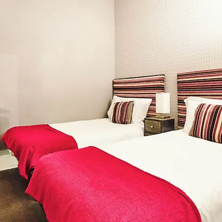 Lushpads Vendégház