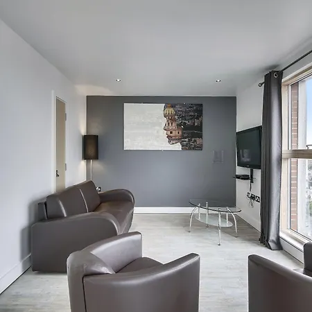 By Marriott Piccadilly 4*