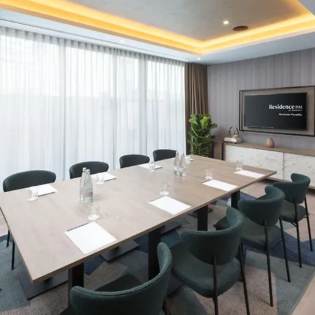 فندق By Marriott Piccadilly 4*