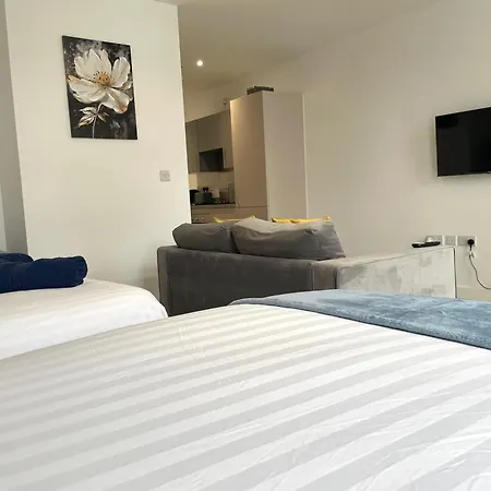 דירה Quayside Living *