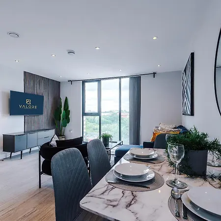 Apartment Luxury 1br Self Check-in 10mins To Centre