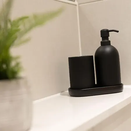 Modern 2 Bed - Next To Ao Arena & Picadilly Station - - Parking & Local Transport Links Апартаменты