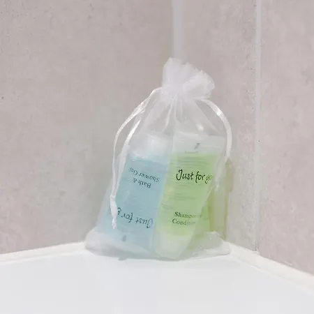 Modern 2br Parking Great Location & Amenities Apartment