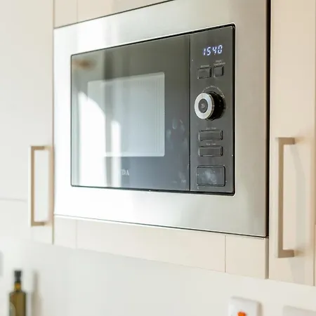 Joyful Management - A Mordern Semi-detached House With 3 Bedroom * Manchester