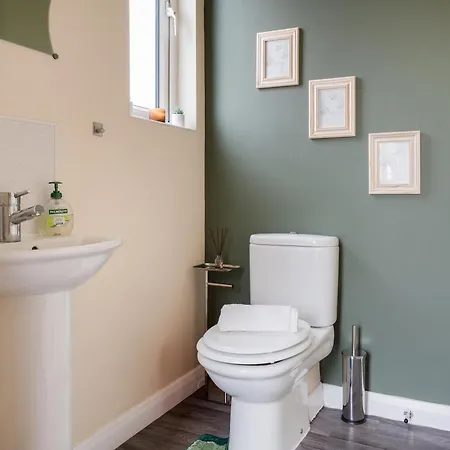 Holiday home Contractor Near The Centre With Two Free Parking Spaces Manchester