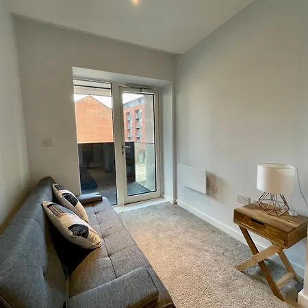 Vakantiehuis Stylish Townhouse With Parking - Pass The Keys Manchester