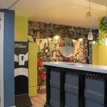 Apartament For Students Only - The Chapel In