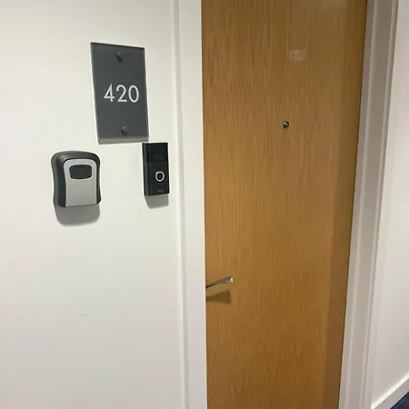 Joyful Management - Riverview 1 Bedroom 10 Min To Centre