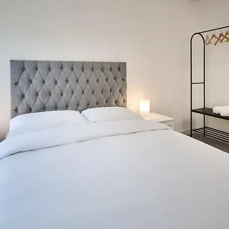 Joyful Management - Riverview 1 Bedroom 10 Min To Centre Манчестер