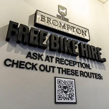 ホテル Brewdog Doghouse 4*