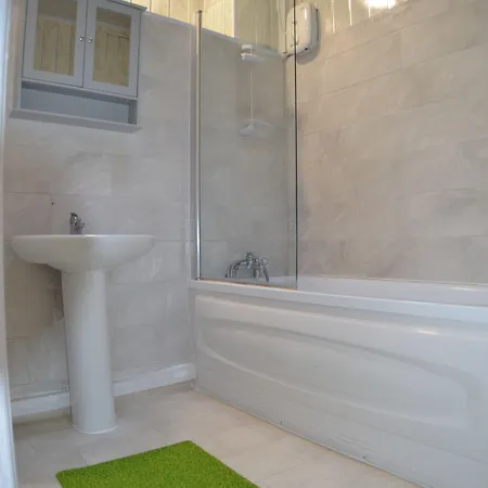 Gorton Mount 2* מנצ'סטר