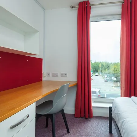 Riverside House By Utdm Manchester