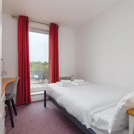 Riverside House By Utdm * Manchester