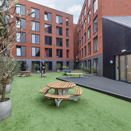 Riverside House By Utdm Apartament