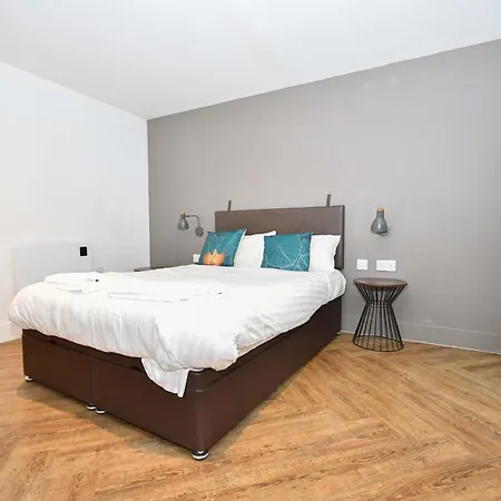 Lovely 3bed Flat In W Security Lägenhet Manchester