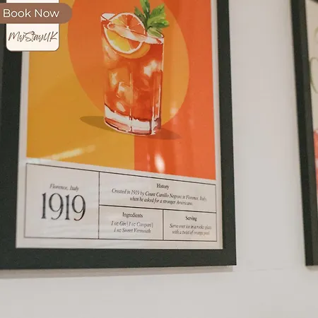 Modern City-Centre Home | Sleeps 12 | Free Parking *