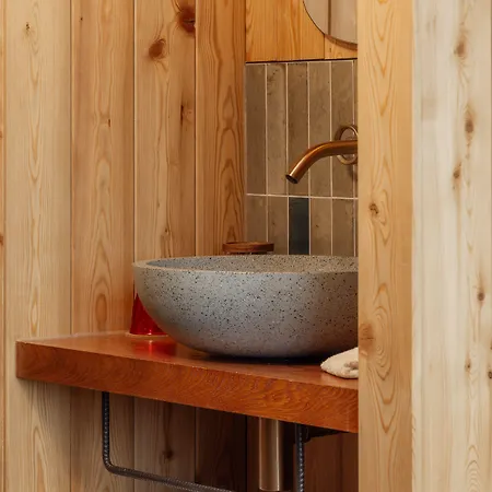 Ξενοδοχείο Treehouse