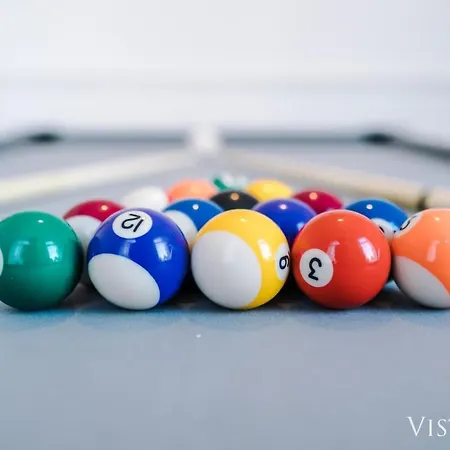 3br, Pool Table, Dart Board By Vista Short Lets * Mánchester