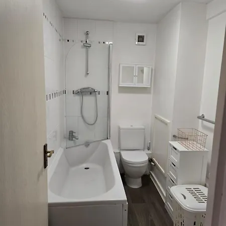 Tilehurst Апартаменты