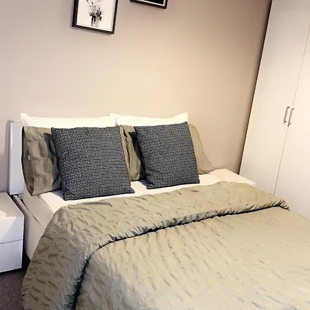 Appartement Cozy 2- Bed In The Centre