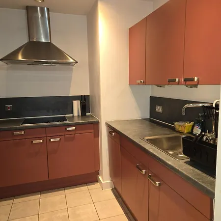 Cosy 2 Bedroom * Manchester