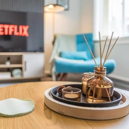 Modern Close To Events With Parking * Manchester