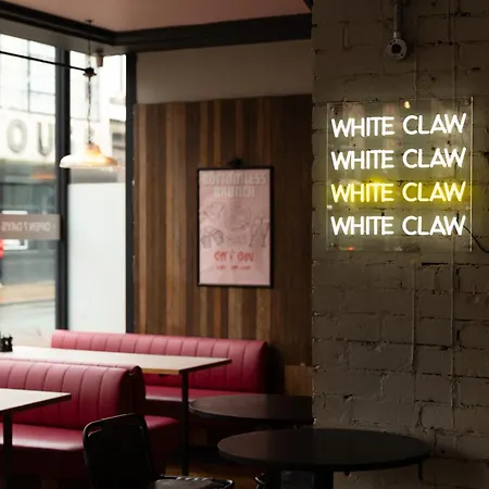 Malacuna Hostel Manchester