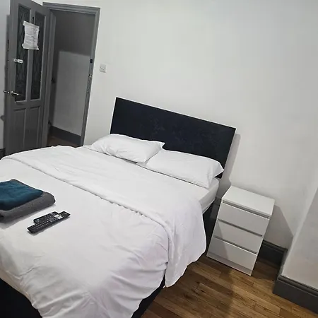 Comfort And Leisure בית אירוח