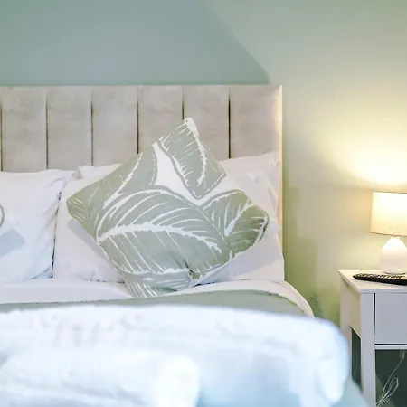 Stunning Salford Quays Parking & Wifi * Manchester