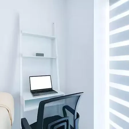 Lejlighed Spacious In Mcr - Free Parking, Ps5 & Superfast Wifi