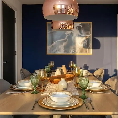 Διαμέρισμα Modern & Spacious 2 Bed By Old Trafford Μάντσεστερ