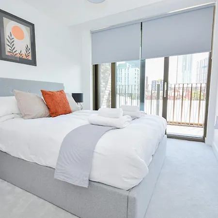 Contemporary 2 Bed * מנצ'סטר