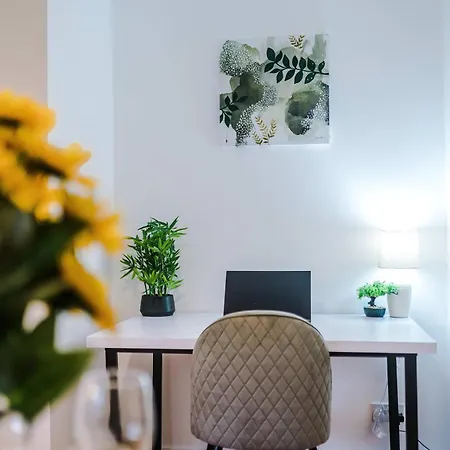 Comfy 1br In Salford, Kitchen, Wifi And Parking Apartamento Manchester