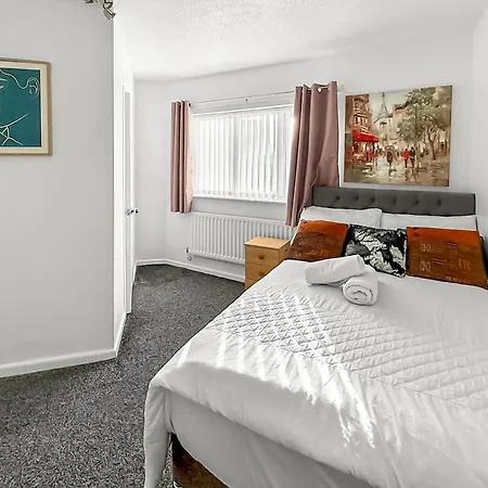 New Getaway - Free Gated Parking With Fob