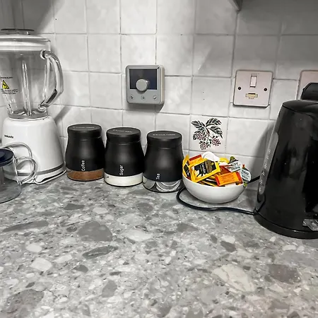 New Getaway - Free Gated Parking With Fob Lejlighed *