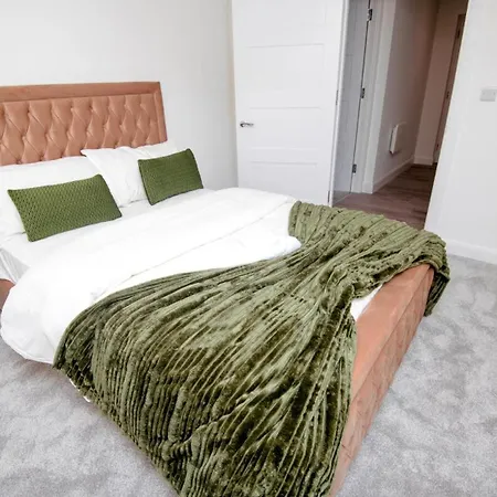 Opfa Luxury Manchester