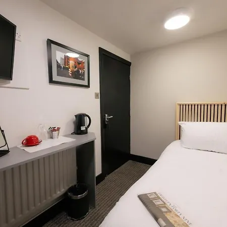 Fogadó Lower Turks Head *