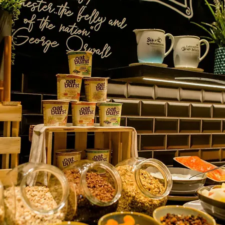 One Manchester-st. Peter's Square 3* Mánchester