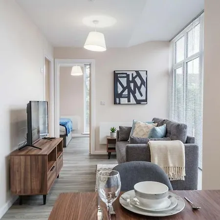 Bright 1 Bed - Sleeps 2 * Manchester