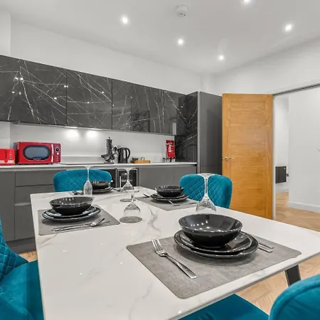 Large By Spinningfields - - Pass The Keys Apartman Manchester